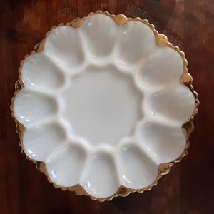 Milk Glass And Gold Trim Egg Plate 1 Dozen Anchor Hocking?